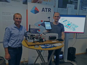 Beitragsbild mit Blick auf den Stand für den Marktplatz auf der CSE+1 Feier in der IHK Ulm