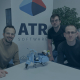 Das Tielbild zeigt drei Kollegen von ATR Software mit dem zusammengebauten LEGO Modell einer Verspa