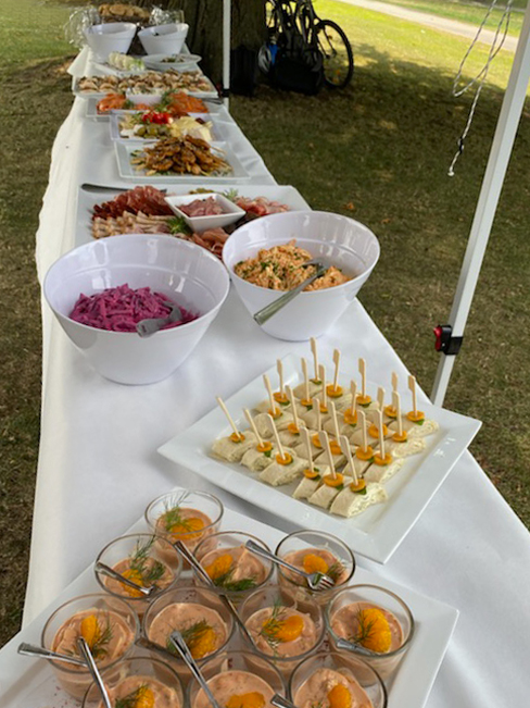 Italienisches Buffet für das Sommerfest